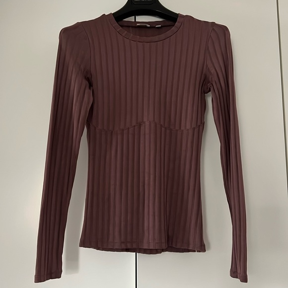 Aritzia Wilfred sweater size small - Picture 1 of 3